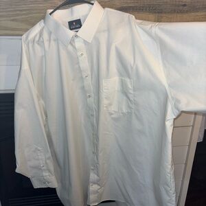 EUC Men’s Big & Tall Stafford White Dress Shirt